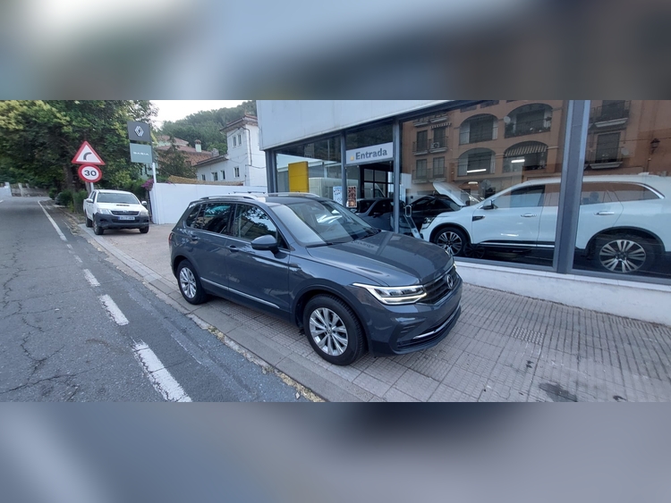 Volkswagen Tiguan 2.0 122cv foto 9